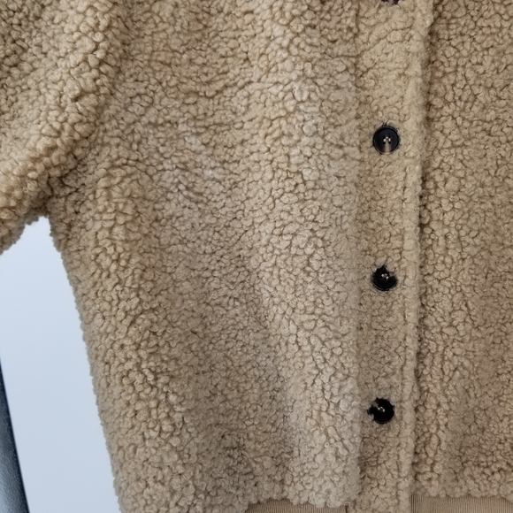 Fate Camel Teddy Button Up Jacket Size Small - Picture 8 of 11
